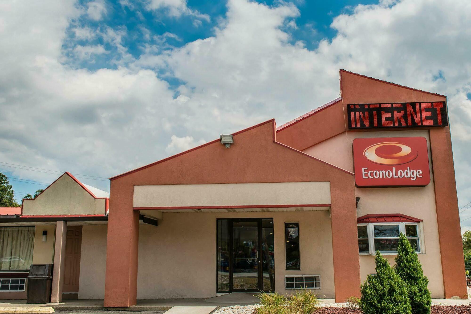 Econo Lodge Pittsburgh I-79 Exterior photo